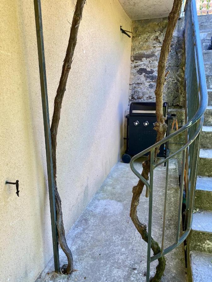 Maison Les Pieds Dans L'Eau Villefort  Eksteriør billede